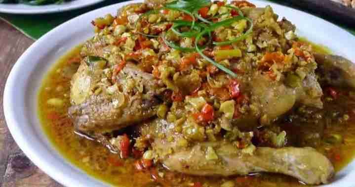 Ayam Betutu: