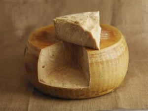 Parmigiano-Reggiano: