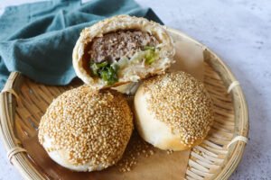 Black Pepper Buns: 