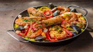 Kelezatan Paella Nasi Gurih Seafood Khas Tradisi Spanyol: 