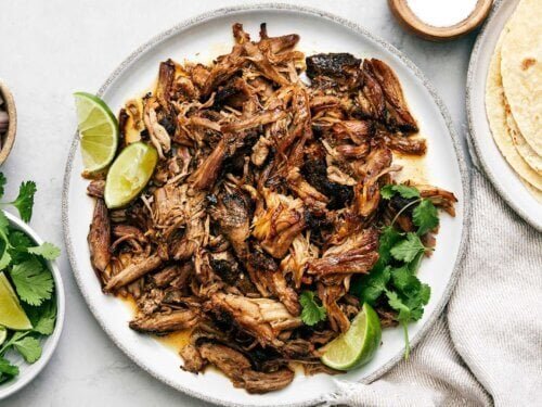 Kelezatan Olahan Daging Suwir Carnitas Dalam Bungkus Tortilla: