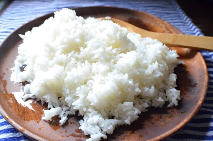 Panduan Membuat Nasi Sushi Yang Pulen Dan Beraroma Pas: